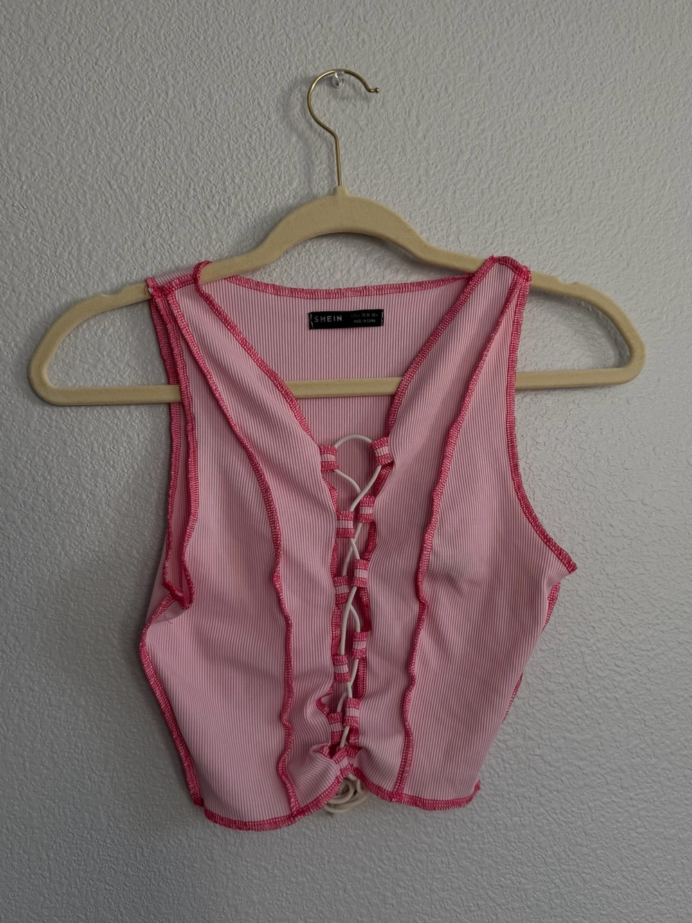 SHEIN Light Pink Ribbed Lace-Up Crop Tank with Dark Pink Trim